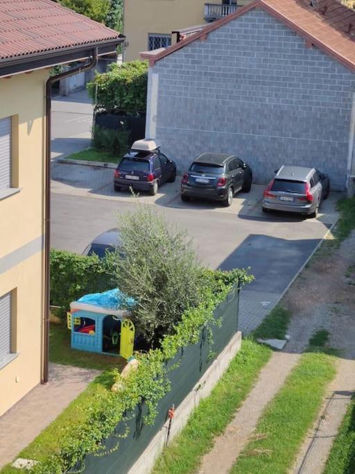 Comodo, Pratico E Tranquillo Arona Exterior foto