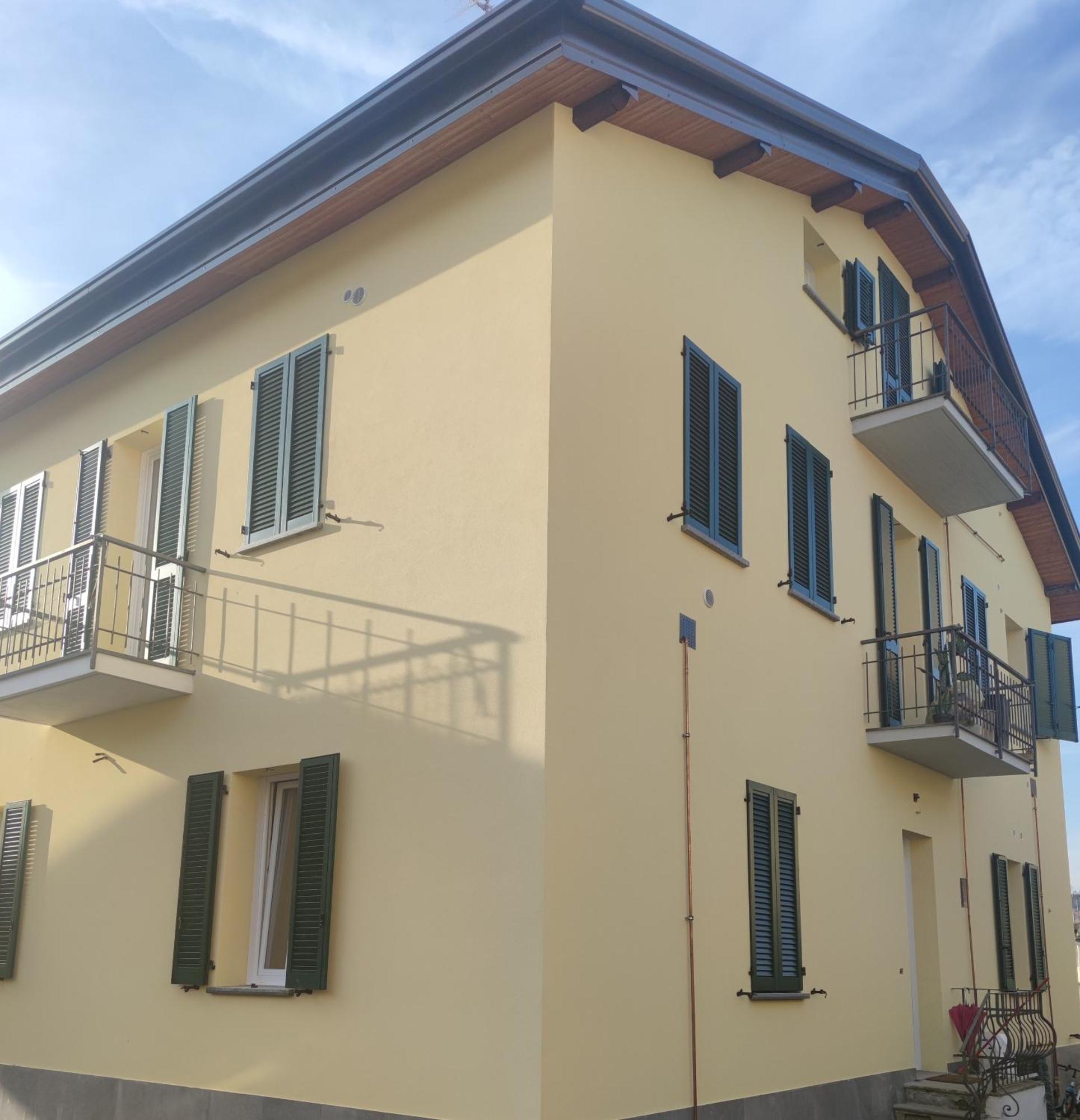 Comodo, Pratico E Tranquillo Arona Exterior foto